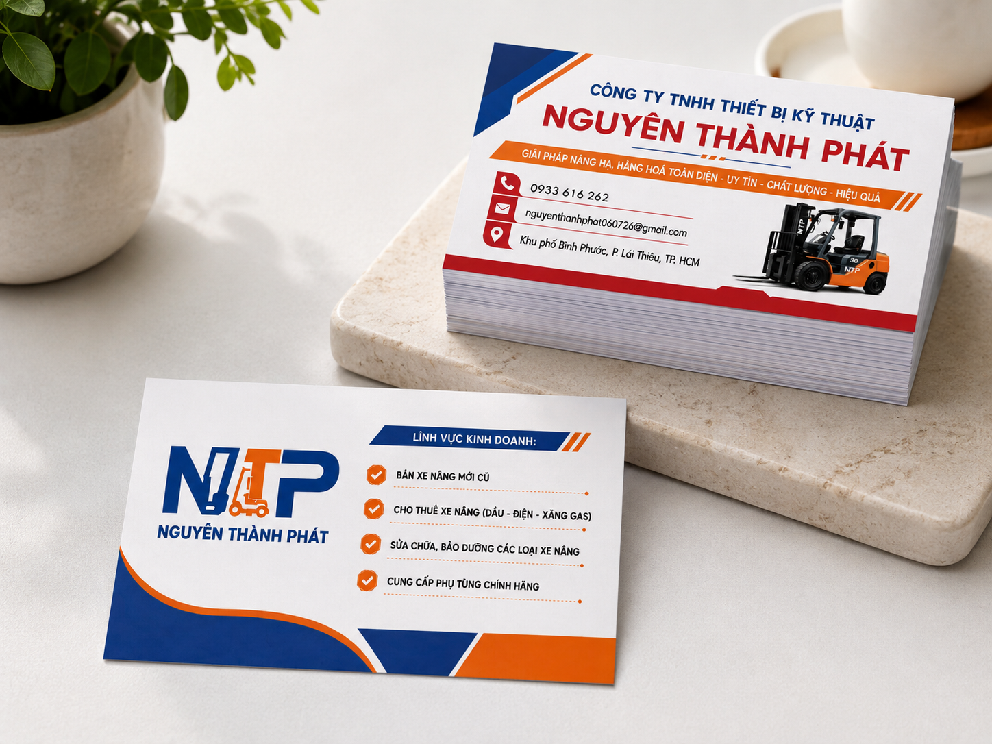 Mẫu name card cty Xe nâng, in name card Bình Dương TPHCM Mẫu name card cty Xe nâng, in name card Bình Dương TPHCM