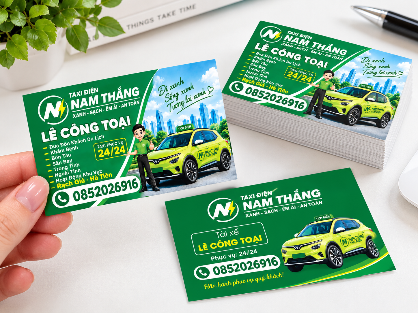 Mẫu name card xe điện dịch vụ taxi - in name card giá rẻ